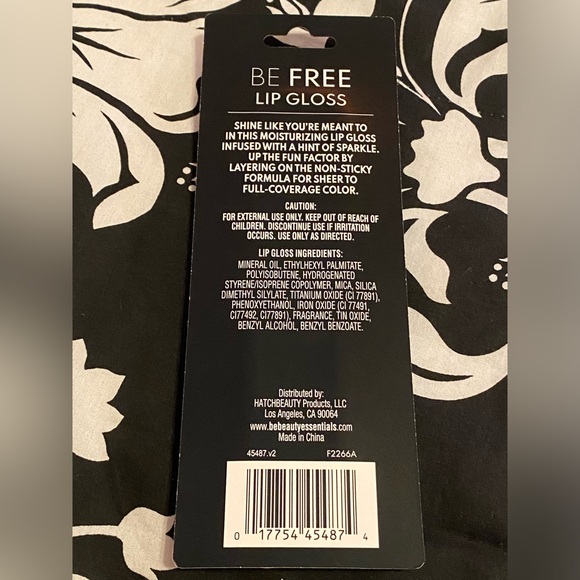 NIB lipgloss & mascara - Picture 3 of 5